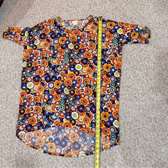 LulaRoe Top Bundle - Picture 11 of 13